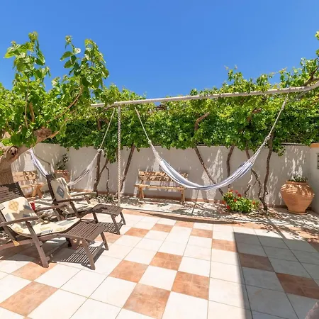 Paradisos Luxury Next To