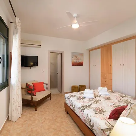 Paradisos Luxury Next To * Koutsouras
