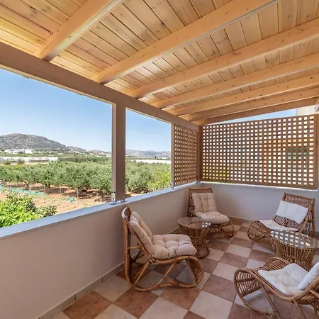 Paradisos Luxury Next To * Koutsouras